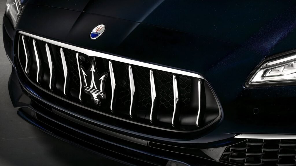 You Can Buy A Ferrari Sedan For $30k, And Here's How You Fix It's Biggest Flaw