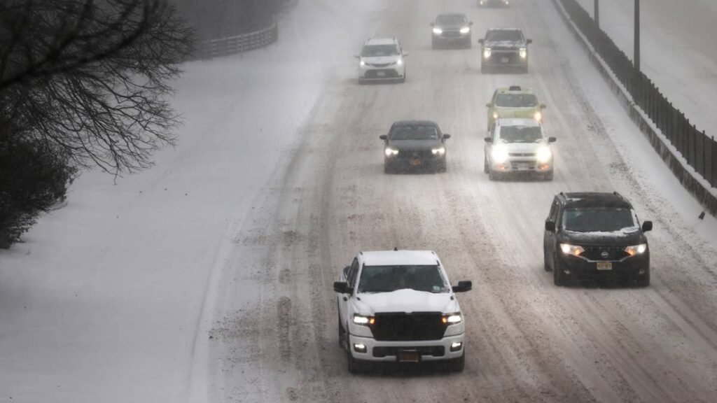 Severe Thunderstorm Threat: 75 MPH Gusts and Large Hail to Slam Central US, I-29 to I-70