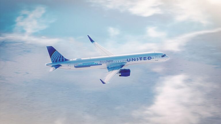 United is getting rid of the middle seat—sort of. Here’s what travelers will get instead