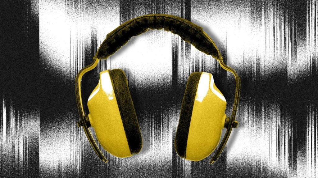 This viral clip reveals what a data center sounds like. People are comparing it to torture