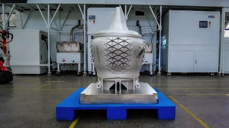AI, ex-Soviet engineers, and the Holy Grail of rocketry: Inside the bold bet to rival SpaceX