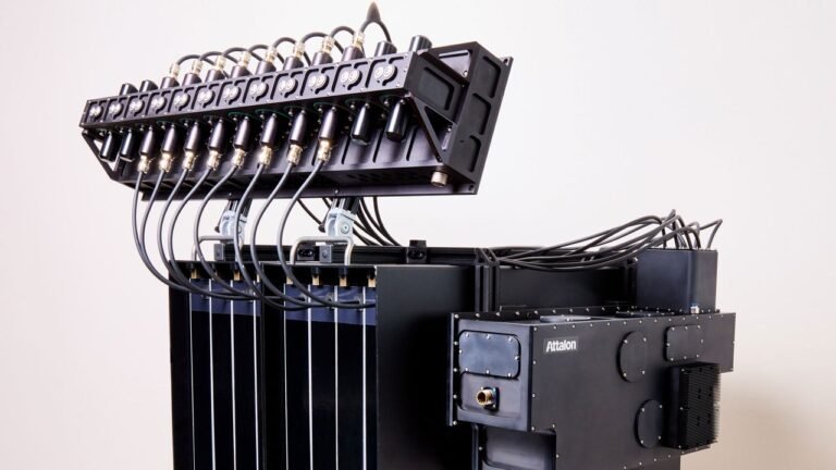 This tiny fiber-optic plug could make laser weapons battlefield-ready