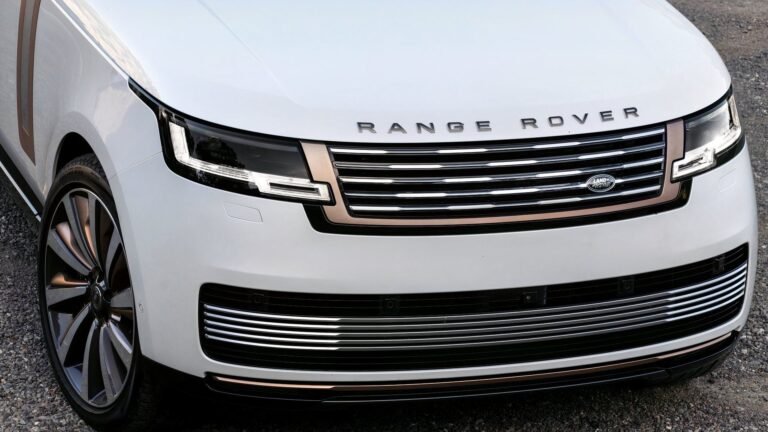 Range Rover Buyers Know The Badge Tax Is Real, And They’re Paying It Anyway