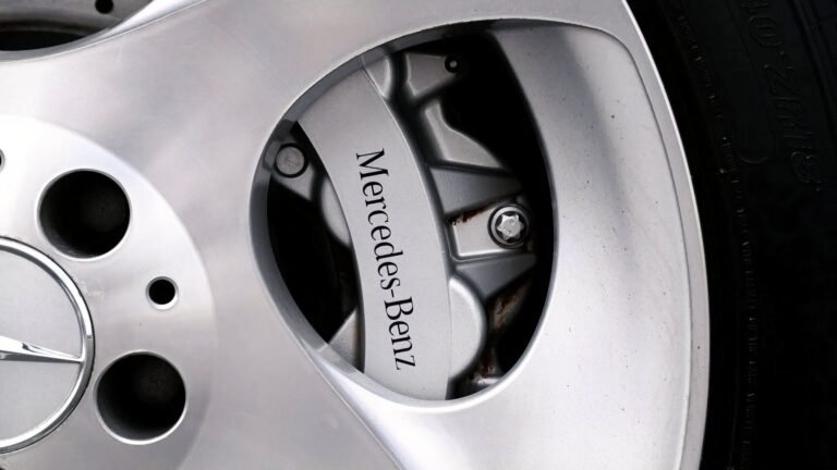 'It Houses The First Engine Designed Solely By AMG' - The 25-Year-Old Affordable Mercedes Roadster