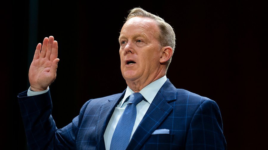 Spicer: 'A lot of negative comments' from MAGA faithful after Trump address 