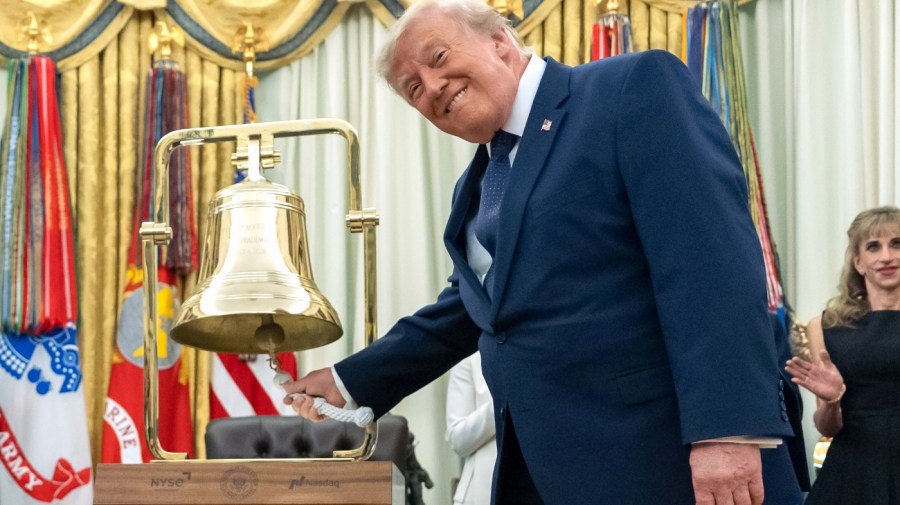 $6 million a day: Trump's disclosures show he is the swamp's biggest monster