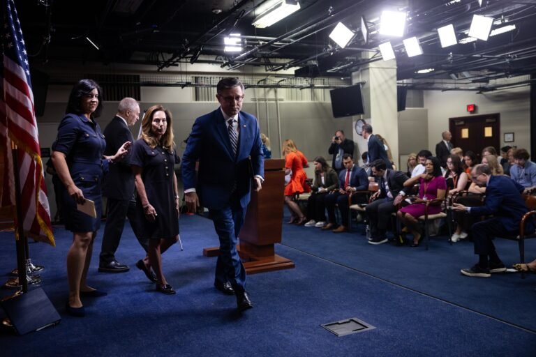 Speaker endorses ban on lawmaker relationships with all staff — not just subordinates
