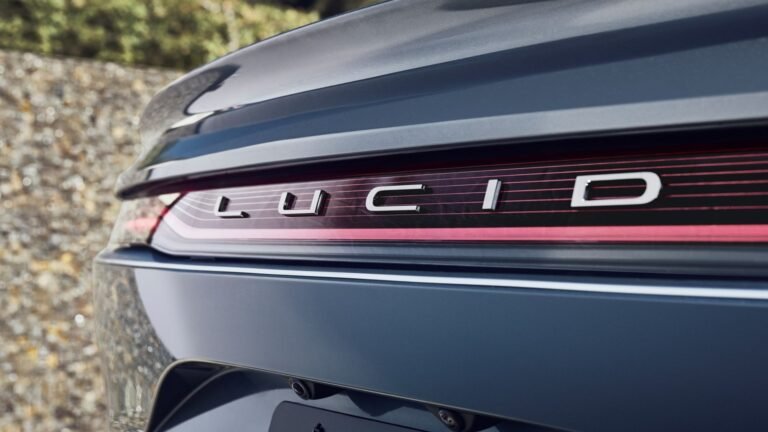 Experts Called Them The Next Tesla, But This Automaker Still Hasn't Turned A Profit