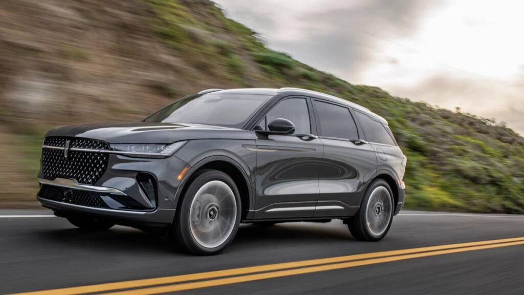 Lincoln’s Best-Selling SUV Is Leaving China for U.S. Production