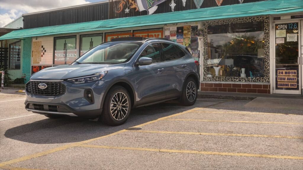 Ford’s Cheapest New Model May Be a $25,000 Hybrid SUV