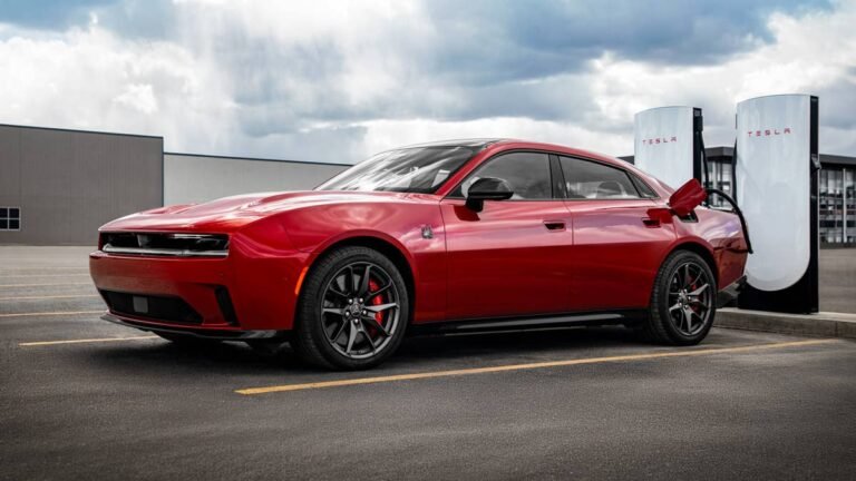 Tesla Is Building A Gigantic Supercharger in New York