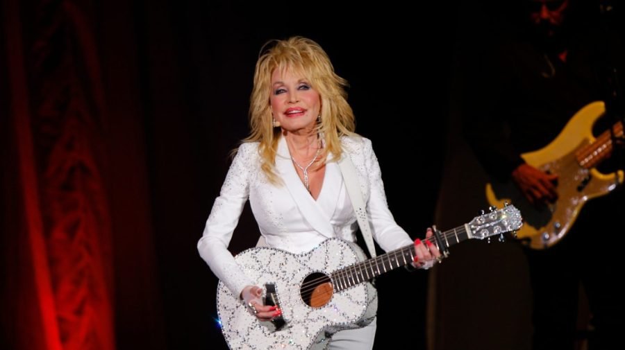 Trump says Dolly Parton 'really liked me,' but 'wasn't a very political person'