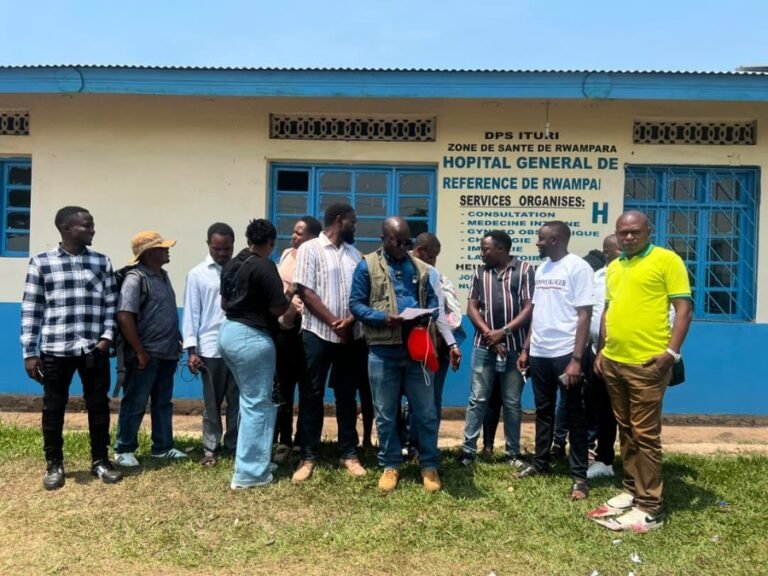 Bipartisan senators press Rubio to unlock family planning funding for women in Ebola outbreak