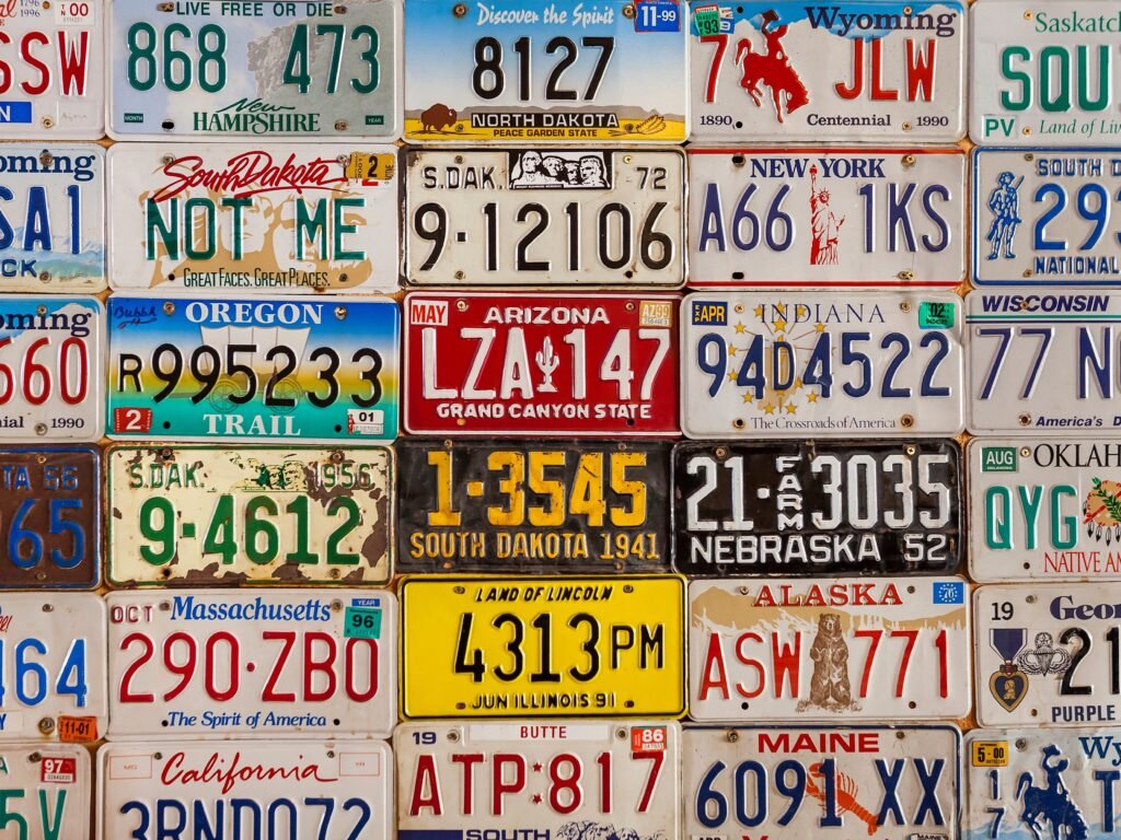 Flock cameras are everywhere. Here's how they track cars.