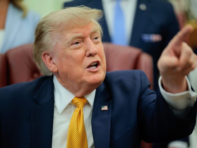 'Great grass': Trump plugs Scotts Miracle-Gro, a company that he says did the White House a favor