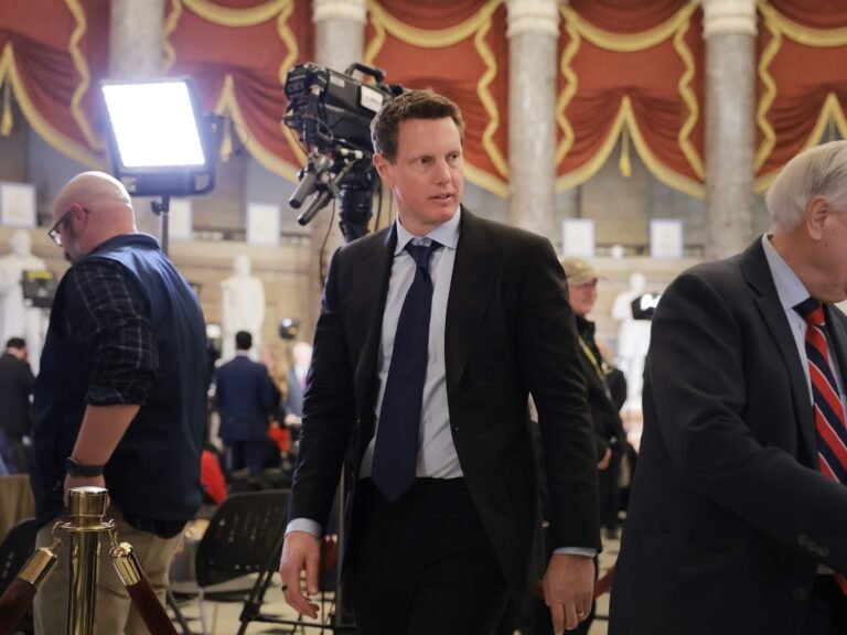 Paramount's David Ellison seeks to distance himself from partisan politics after courting Trump