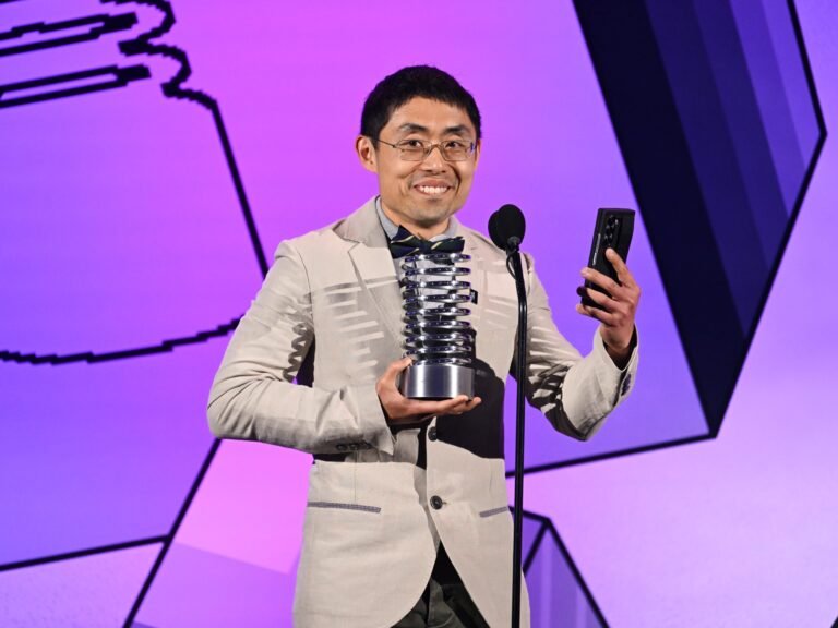 YouTube star Cliff Tan apologizes to angry fans after promoting AI for interior design