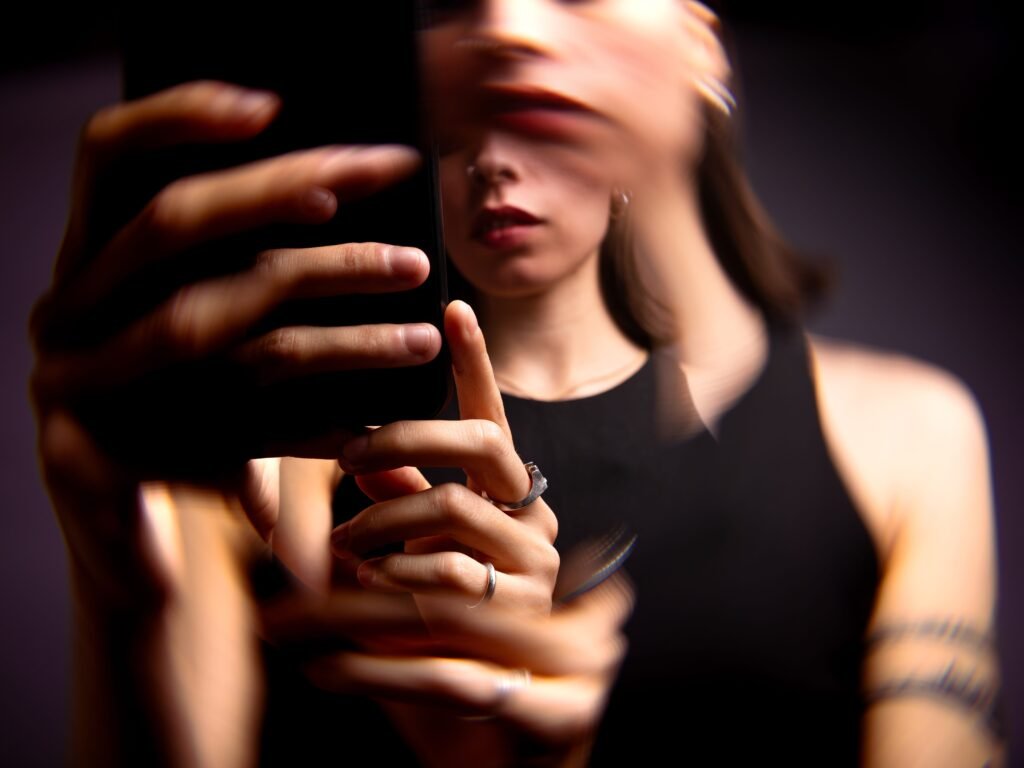 I stared deep into the heart of LinkedIn AI cringe slop. Darkness (and engagement) stared back.