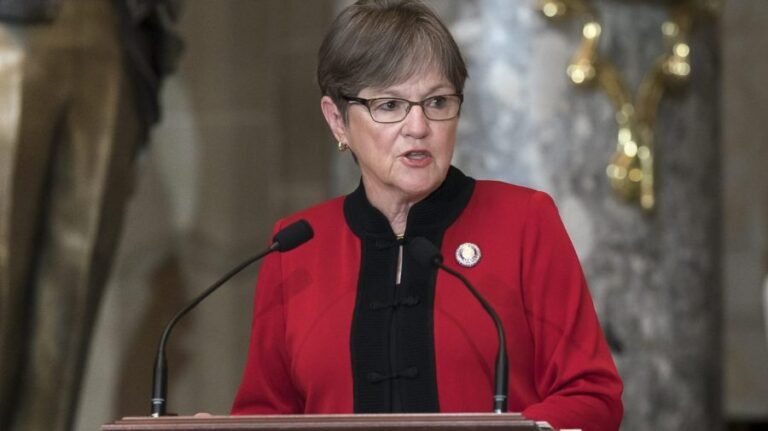Live results: Kansas holds primaries as GOP looks to flip governor's seat