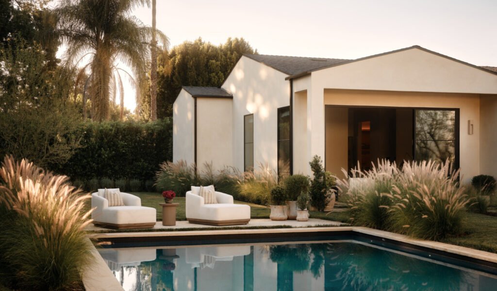 A Tuscan-Inspired Home Brings European Ease to Los Angeles