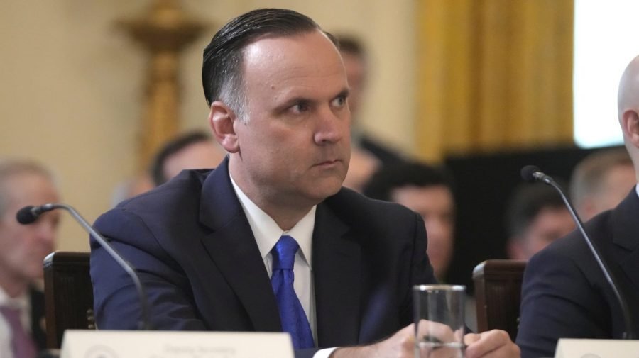 Scavino warns officials fired for doing 's---ty job' against media attacks