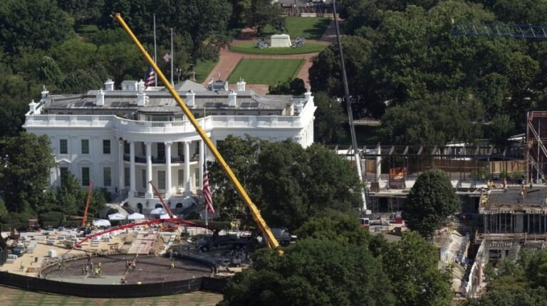 Trump asks Supreme Court to allow White House ballroom construction 