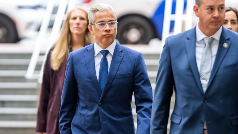 Live updates: California, 28 other states lay out case against Meta; Florida, Alaska voters head to polls