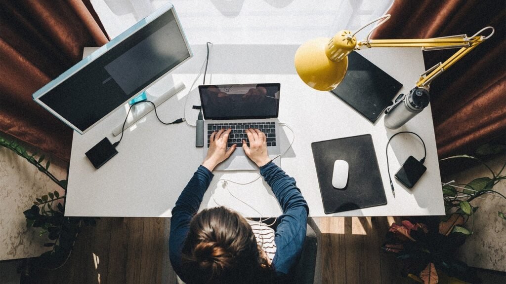 5 small-business ideas for introverts