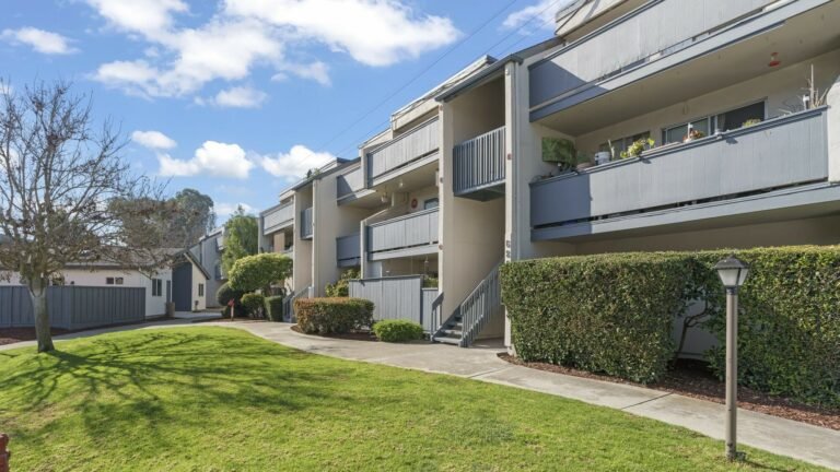 Levin Johnston Completes 1031 Exchange with Mountain View Apartment Deal