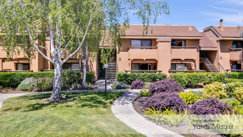 Keystone Arranges $22M Permanent Loan for Belmont Multifamily