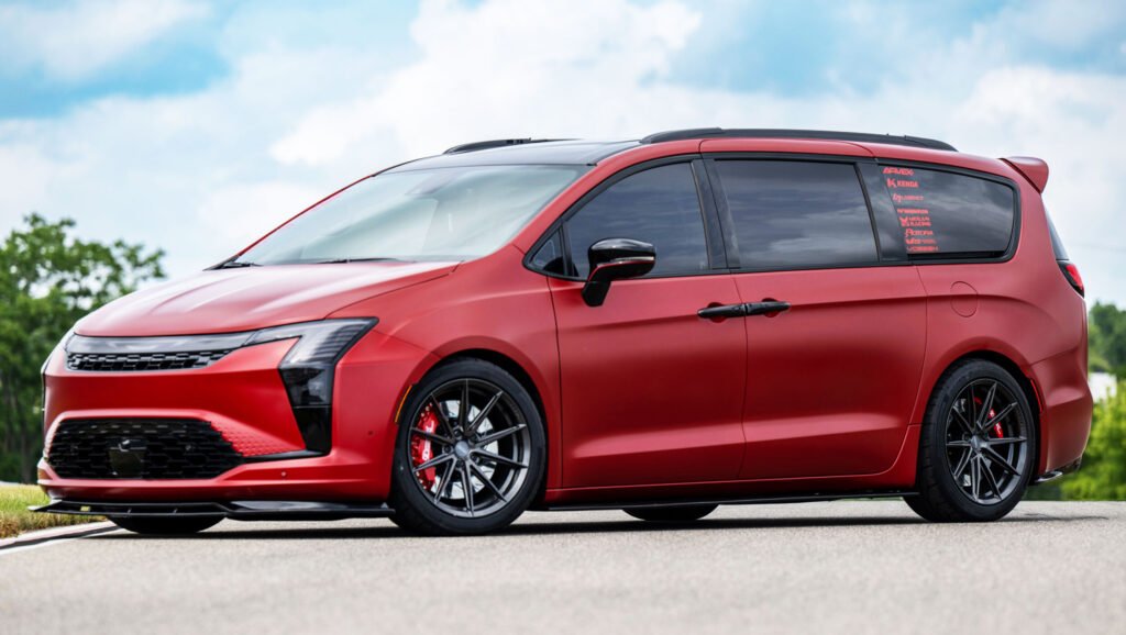 Chrysler’s Slammed Pacifica Concept Is A Hellcat Away From Perfection