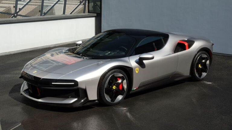New Ferrari CZ26 revealed - pictures