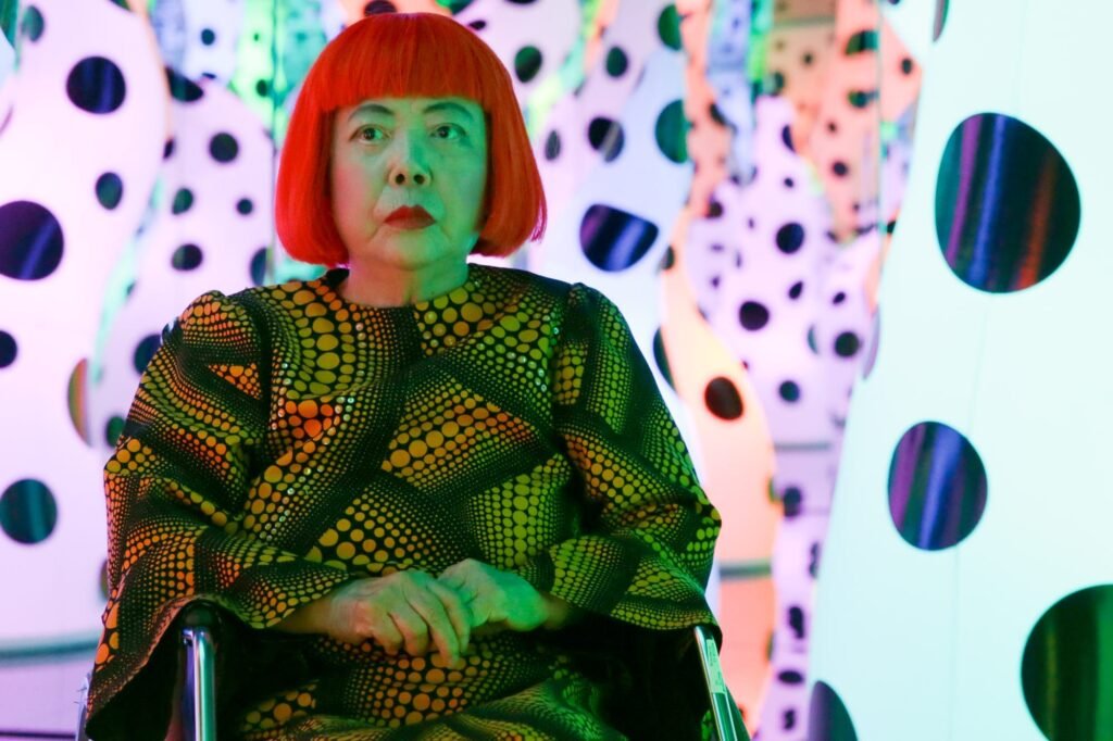 Yayoi Kusama, Artist of Infinities, Dies at 97