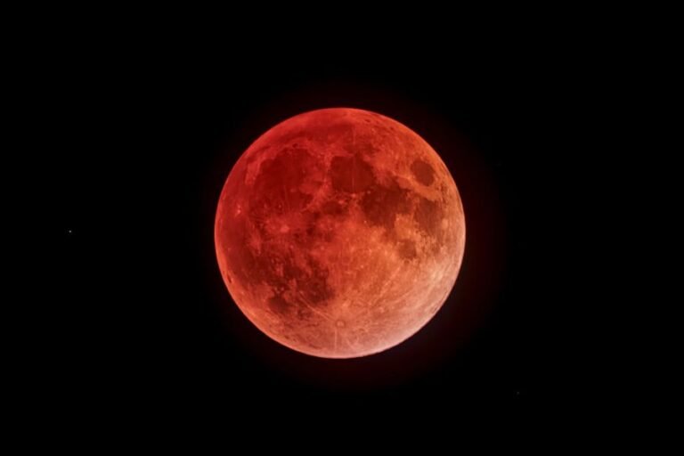 You can see a blood moon lunar eclipse in August. Here's when, how to see it at maximum