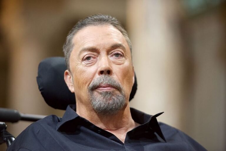Tim Curry, star of 'Rocky Horror' and 'It,' dead at 80: Reports