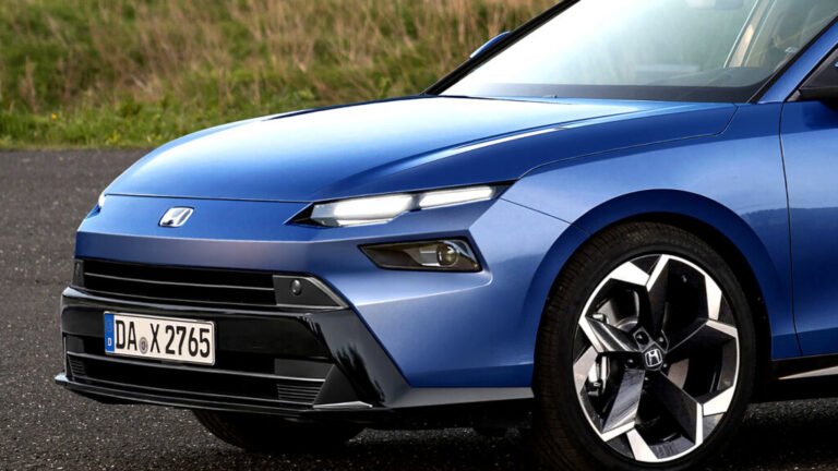 Honda’s 2028 Accord Might Fake Manual Shifts, And Also Grow A Fastback Roof