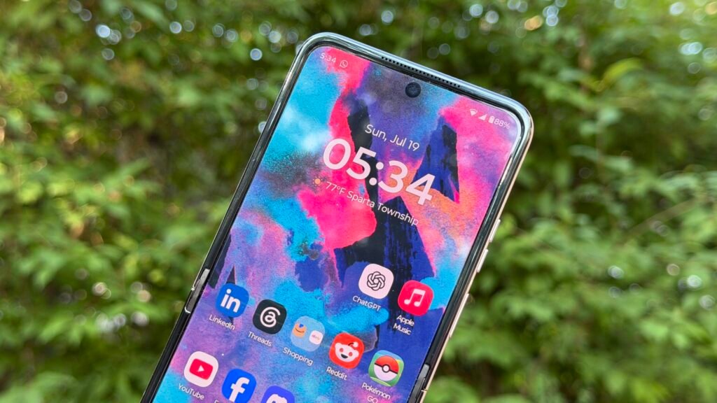 Motorola reveals which phones will get stable Android 17 update