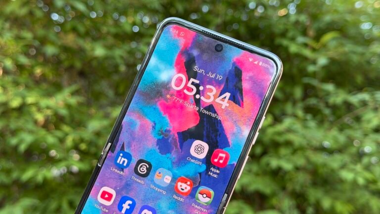Motorola reveals which phones will get stable Android 17 update