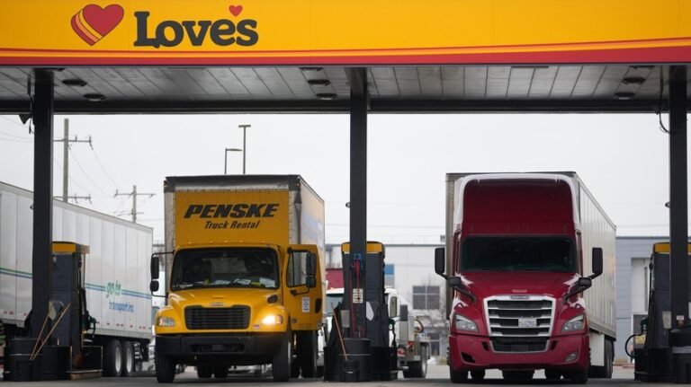 Trump administration moves to relax fuel efficiency standards for commercial trucks