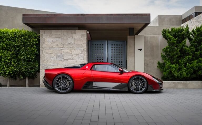 McLaren McL 6GT Concept Debuts With a Manual Transmission