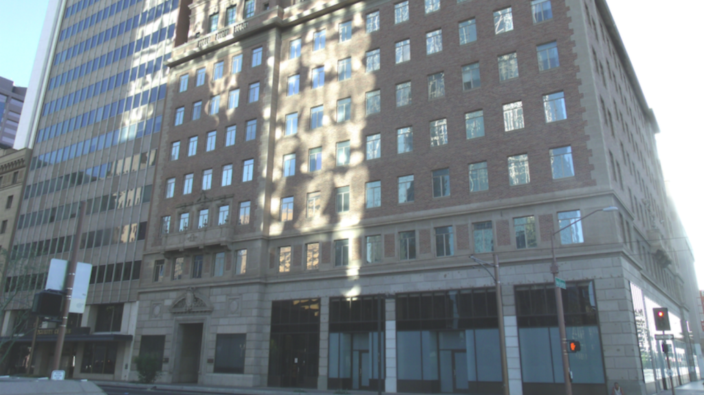 Vintage Phoenix Midrise Office Building Slated for Hotel Rooms
