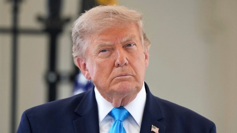Appeals court blocks Trump from rescinding green bank funds