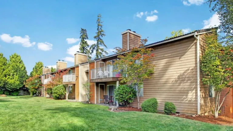 CBRE Arranges Sale of $112M Lynnwood Apartment Complex