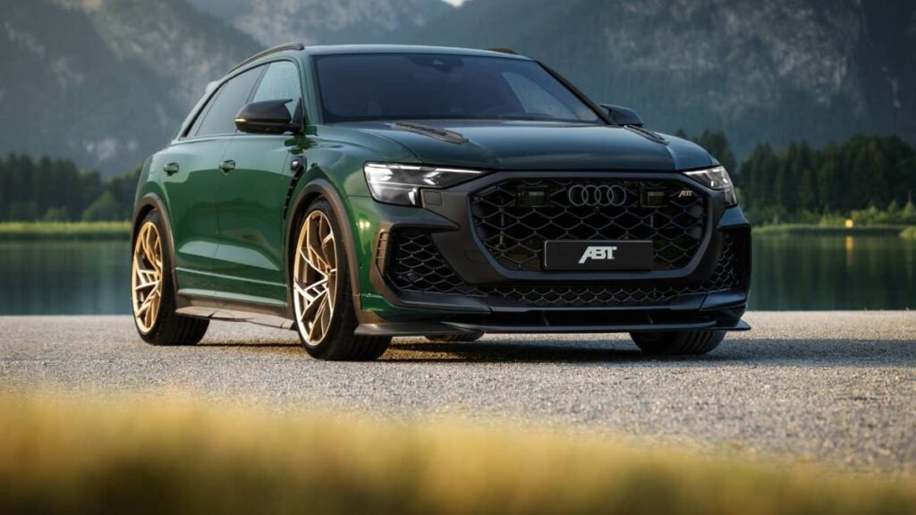 This Audi RS Q8 Has 1,000 HP, Gold Wheels And A $400,000 Price Tag