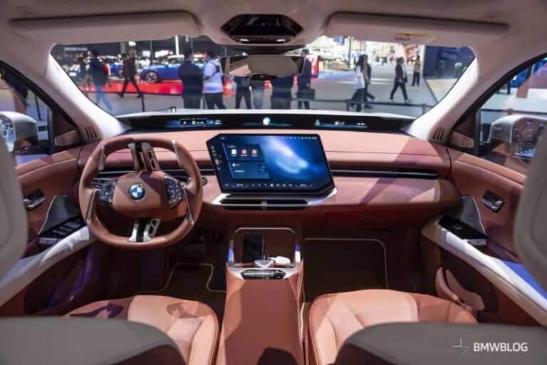 BMW Executive Just Explained Why Your Car Is Losing Its Buttons