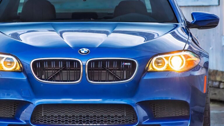 You Can Buy The Final Rear-Wheel Drive BMW M5 For Less Than A New Rental-Spec Honda Civic