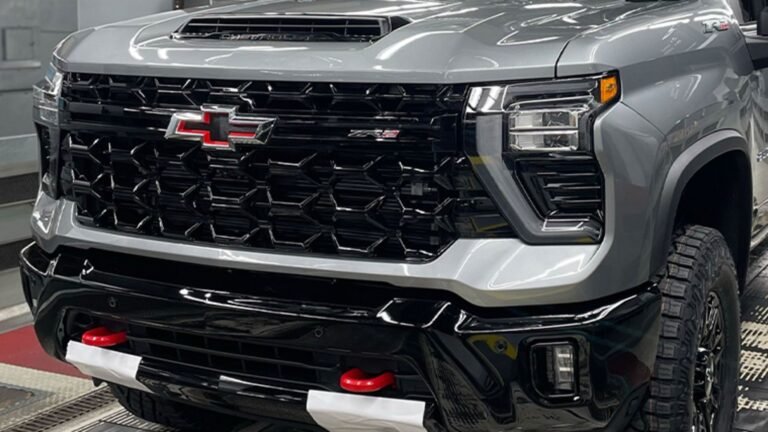 US–Canada Trade Deal Collapses As Trucks Trigger A 50% Tariff Shock