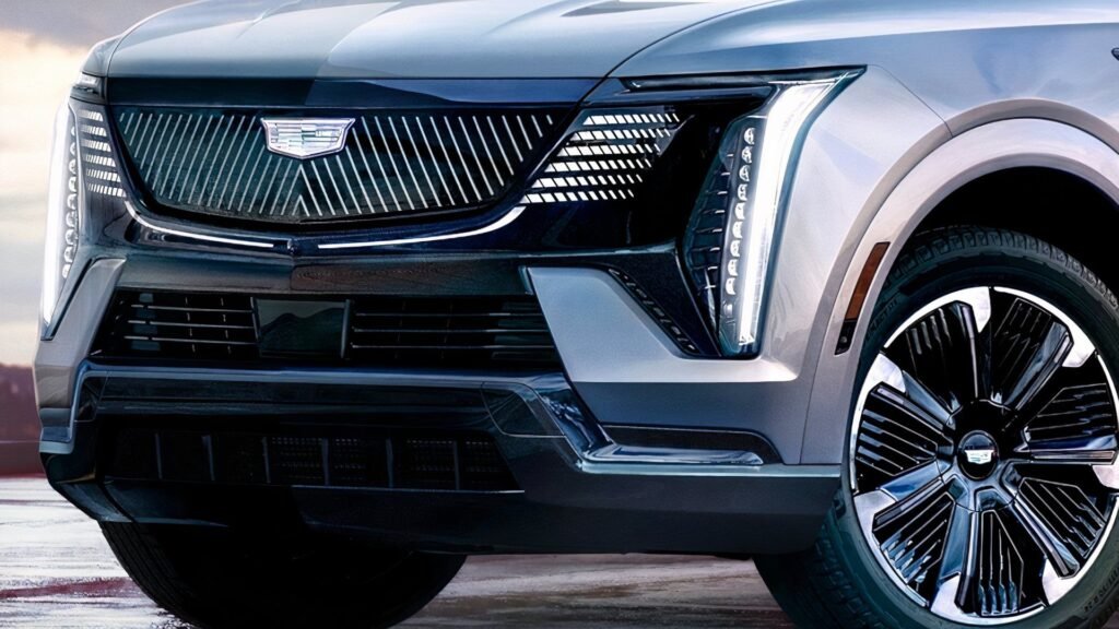 The Cadillac SUV That Lost An Entire Civic Si's Worth Of Value In One Year