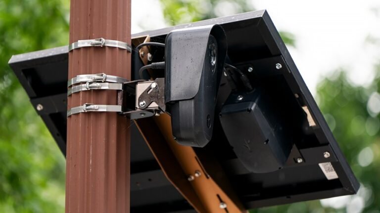 Flock tries to quell surveillance fears