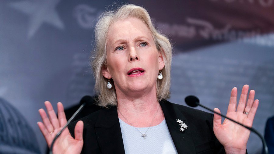 Senate Democrats press Trump administration on access to advanced AI models